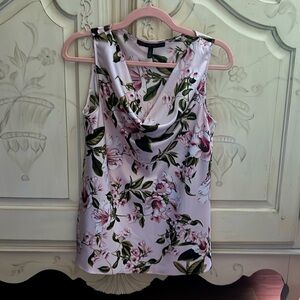 White House, black market top